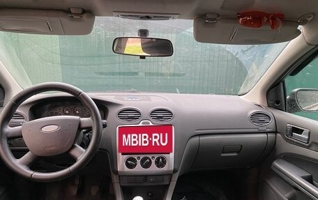 Ford Focus II рестайлинг, 2005 год, 300 000 рублей, 5 фотография