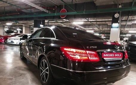 Mercedes-Benz E-Класс, 2012 год, 1 870 000 рублей, 11 фотография