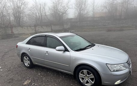 Hyundai Sonata VI, 2008 год, 900 000 рублей, 3 фотография