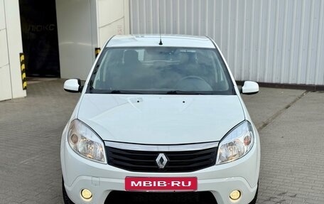 Renault Sandero II рестайлинг, 2013 год, 580 000 рублей, 2 фотография