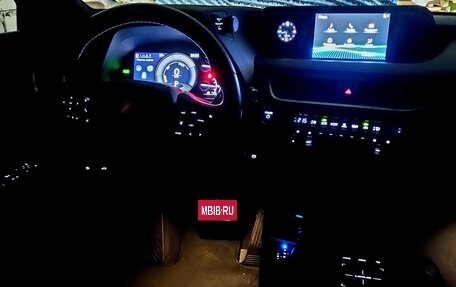 Lexus UX I, 2021 год, 2 950 000 рублей, 21 фотография