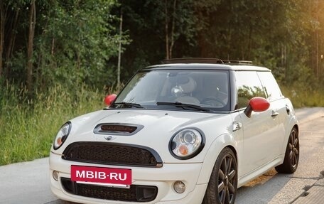 MINI Hatch, 2011 год, 1 480 000 рублей, 6 фотография