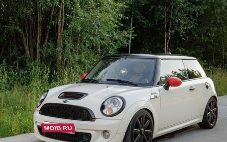 MINI Hatch, 2011 год, 1 480 000 рублей, 5 фотография