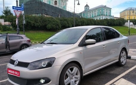 Volkswagen Polo VI (EU Market), 2012 год, 850 000 рублей, 1 фотография