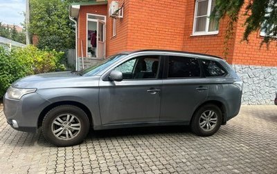 Mitsubishi Outlander III рестайлинг 3, 2012 год, 985 000 рублей, 1 фотография