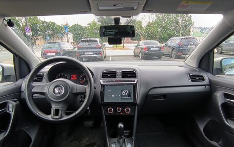 Volkswagen Polo VI (EU Market), 2012 год, 850 000 рублей, 10 фотография