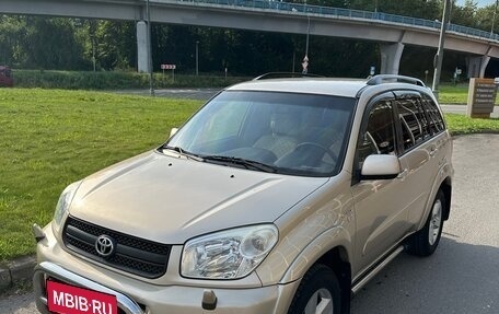 Toyota RAV4, 2004 год, 1 050 000 рублей, 1 фотография