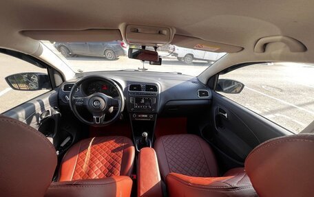 Volkswagen Polo VI (EU Market), 2011 год, 1 200 000 рублей, 7 фотография