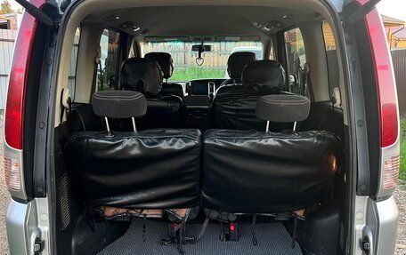 Nissan Serena III, 2010 год, 1 170 000 рублей, 13 фотография
