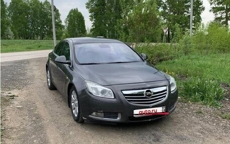 Opel Insignia II рестайлинг, 2010 год, 650 000 рублей, 1 фотография