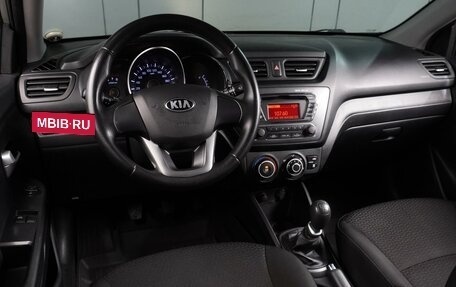 KIA Rio III рестайлинг, 2013 год, 777 000 рублей, 6 фотография