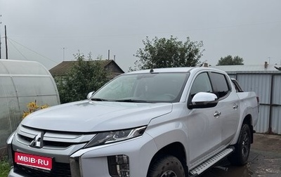 Mitsubishi L200 IV рестайлинг, 2019 год, 2 790 000 рублей, 1 фотография