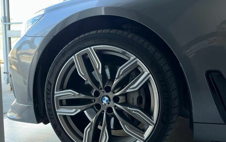 BMW 7 серия, 2019 год, 6 000 000 рублей, 15 фотография