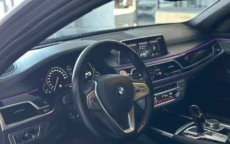 BMW 7 серия, 2019 год, 6 000 000 рублей, 17 фотография