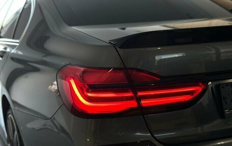BMW 7 серия, 2019 год, 6 000 000 рублей, 11 фотография