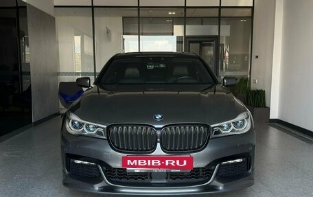 BMW 7 серия, 2019 год, 6 000 000 рублей, 6 фотография