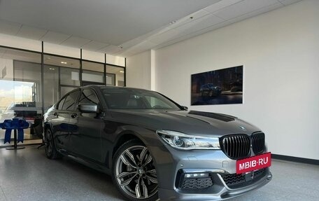 BMW 7 серия, 2019 год, 6 000 000 рублей, 7 фотография