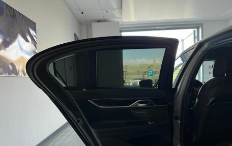 BMW 7 серия, 2019 год, 6 000 000 рублей, 36 фотография