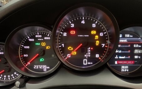 Porsche Cayenne III, 2014 год, 2 650 000 рублей, 10 фотография