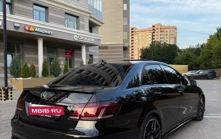 Mercedes-Benz E-Класс, 2013 год, 2 600 000 рублей, 4 фотография
