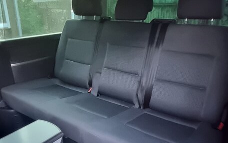 Volkswagen Multivan T5, 2009 год, 2 000 000 рублей, 4 фотография