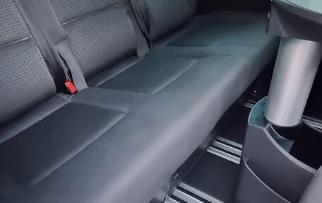 Volkswagen Multivan T5, 2009 год, 2 000 000 рублей, 10 фотография