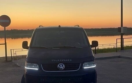 Volkswagen Multivan T5, 2009 год, 2 000 000 рублей, 18 фотография