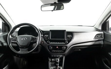 Hyundai Solaris II рестайлинг, 2020 год, 1 585 000 рублей, 13 фотография