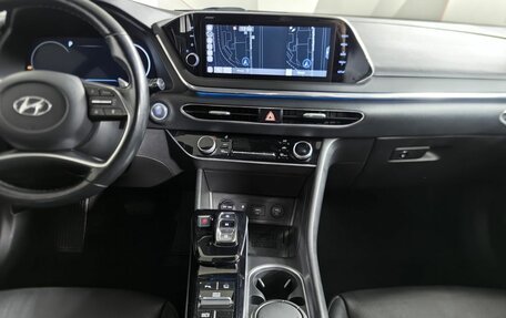 Hyundai Sonata VIII, 2020 год, 2 200 000 рублей, 11 фотография