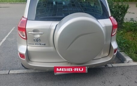 Toyota RAV4, 2006 год, 950 000 рублей, 10 фотография