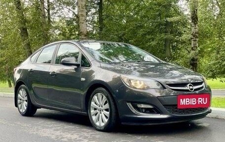 Opel Astra J, 2013 год, 750 000 рублей, 5 фотография