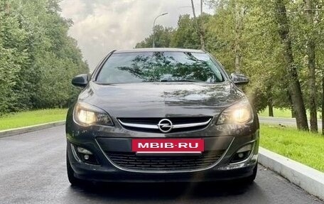 Opel Astra J, 2013 год, 750 000 рублей, 3 фотография