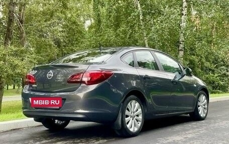 Opel Astra J, 2013 год, 750 000 рублей, 8 фотография