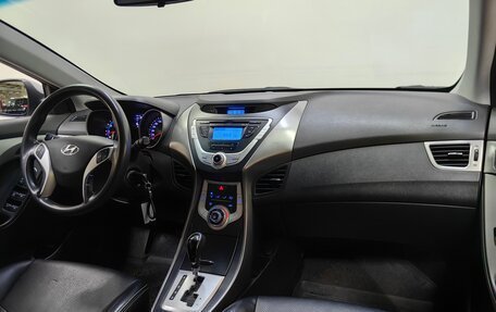 Hyundai Avante, 2012 год, 777 000 рублей, 13 фотография