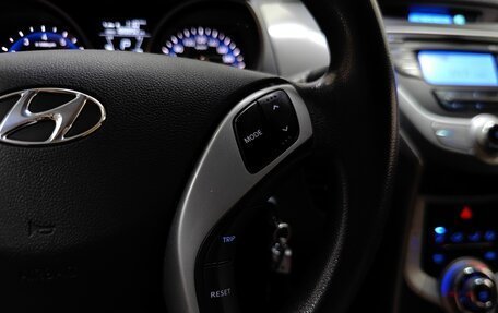 Hyundai Avante, 2012 год, 777 000 рублей, 18 фотография
