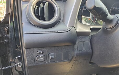 Toyota RAV4, 2017 год, 2 300 000 рублей, 12 фотография