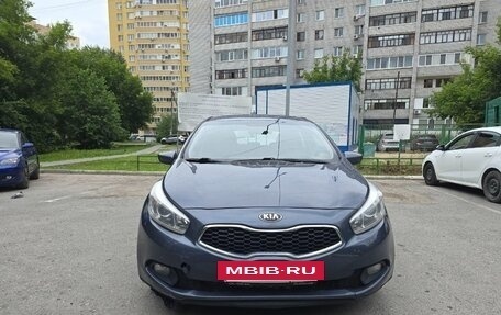 KIA cee'd III, 2014 год, 650 000 рублей, 2 фотография