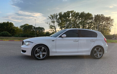 BMW 1 серия, 2009 год, 750 000 рублей, 4 фотография