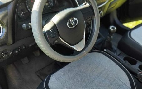 Toyota Auris II, 2013 год, 1 250 000 рублей, 5 фотография