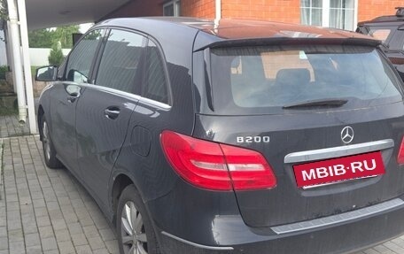 Mercedes-Benz B-Класс, 2012 год, 930 000 рублей, 3 фотография
