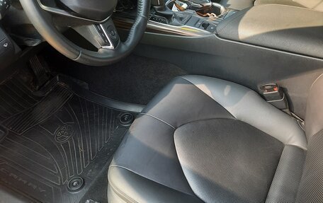 Toyota Camry, 2019 год, 2 500 000 рублей, 6 фотография