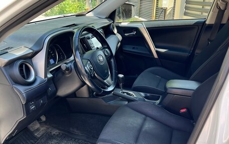 Toyota RAV4, 2013 год, 2 050 000 рублей, 11 фотография