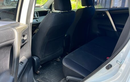 Toyota RAV4, 2013 год, 2 050 000 рублей, 12 фотография