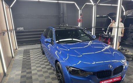 BMW 3 серия, 2017 год, 2 600 000 рублей, 13 фотография