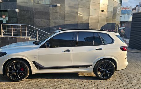 BMW X5, 2021 год, 10 990 000 рублей, 2 фотография
