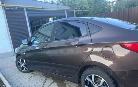 Hyundai Solaris II рестайлинг, 2015 год, 830 000 рублей, 4 фотография
