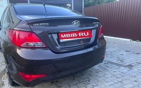 Hyundai Solaris II рестайлинг, 2015 год, 830 000 рублей, 3 фотография