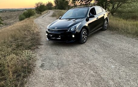 KIA Rio IV, 2020 год, 1 630 000 рублей, 2 фотография