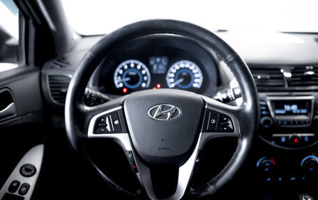 Hyundai Solaris II рестайлинг, 2015 год, 999 000 рублей, 14 фотография