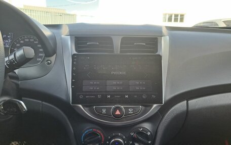 Hyundai Solaris II рестайлинг, 2014 год, 879 000 рублей, 18 фотография